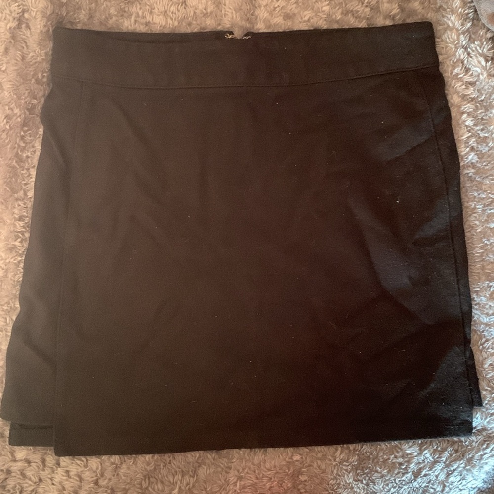 Cute skirt bundle! - Picture 3 of 4
